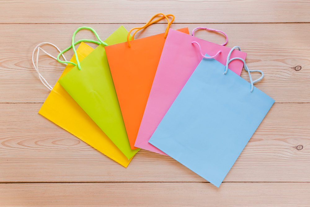 Custom Paper Bags Dubai – Luxury Laminated Paper Bag UAE